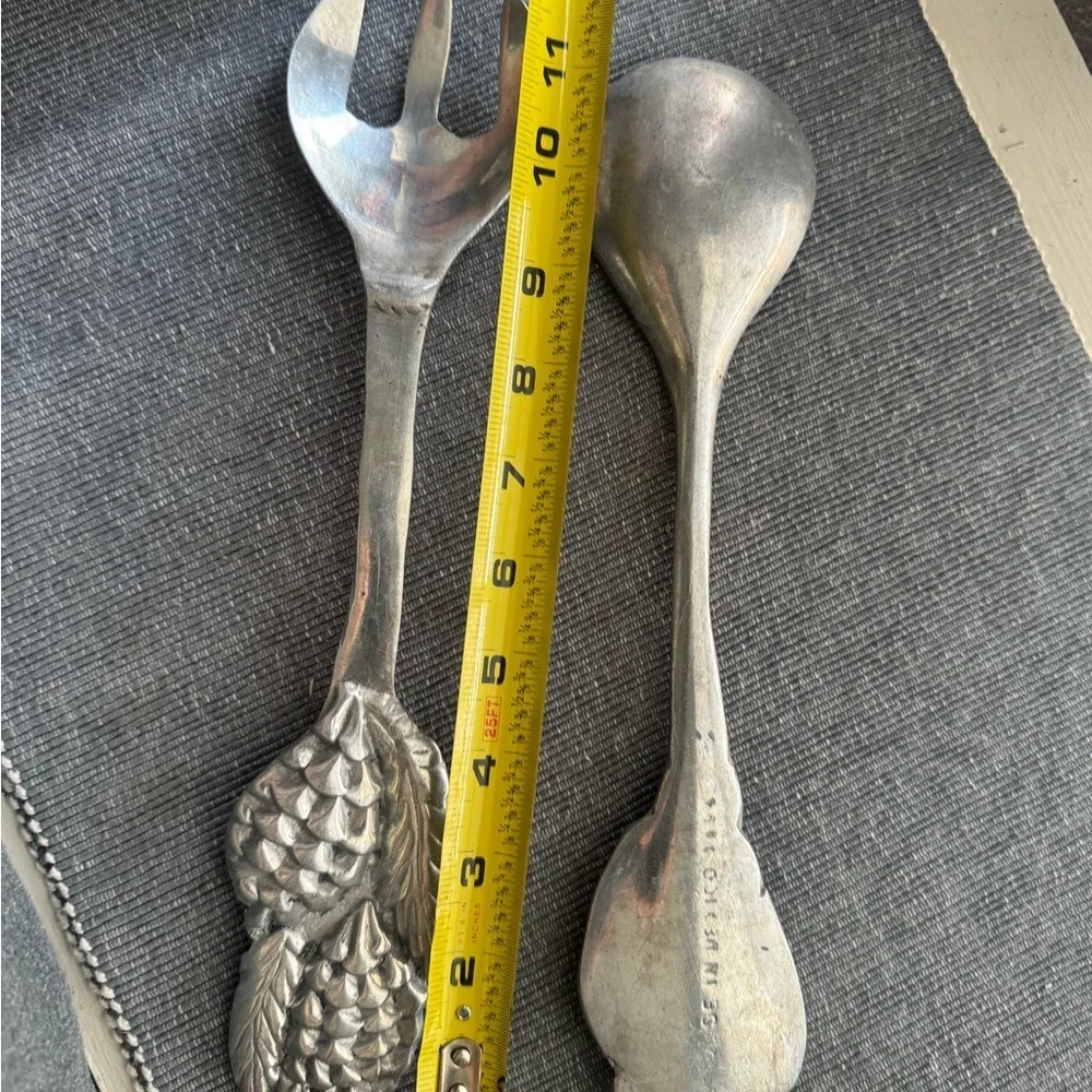 Metal Salad Servers, Fruit Design, Salad Serving Set with Large Spoon and Fork